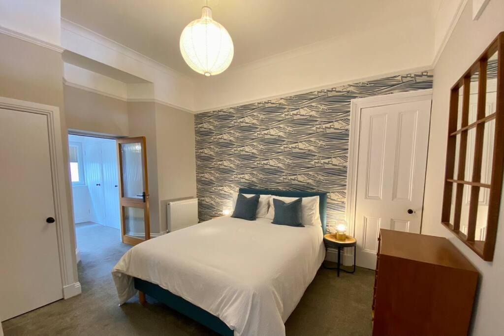 Westbay Seafront Apartment أوبان المظهر الخارجي الصورة